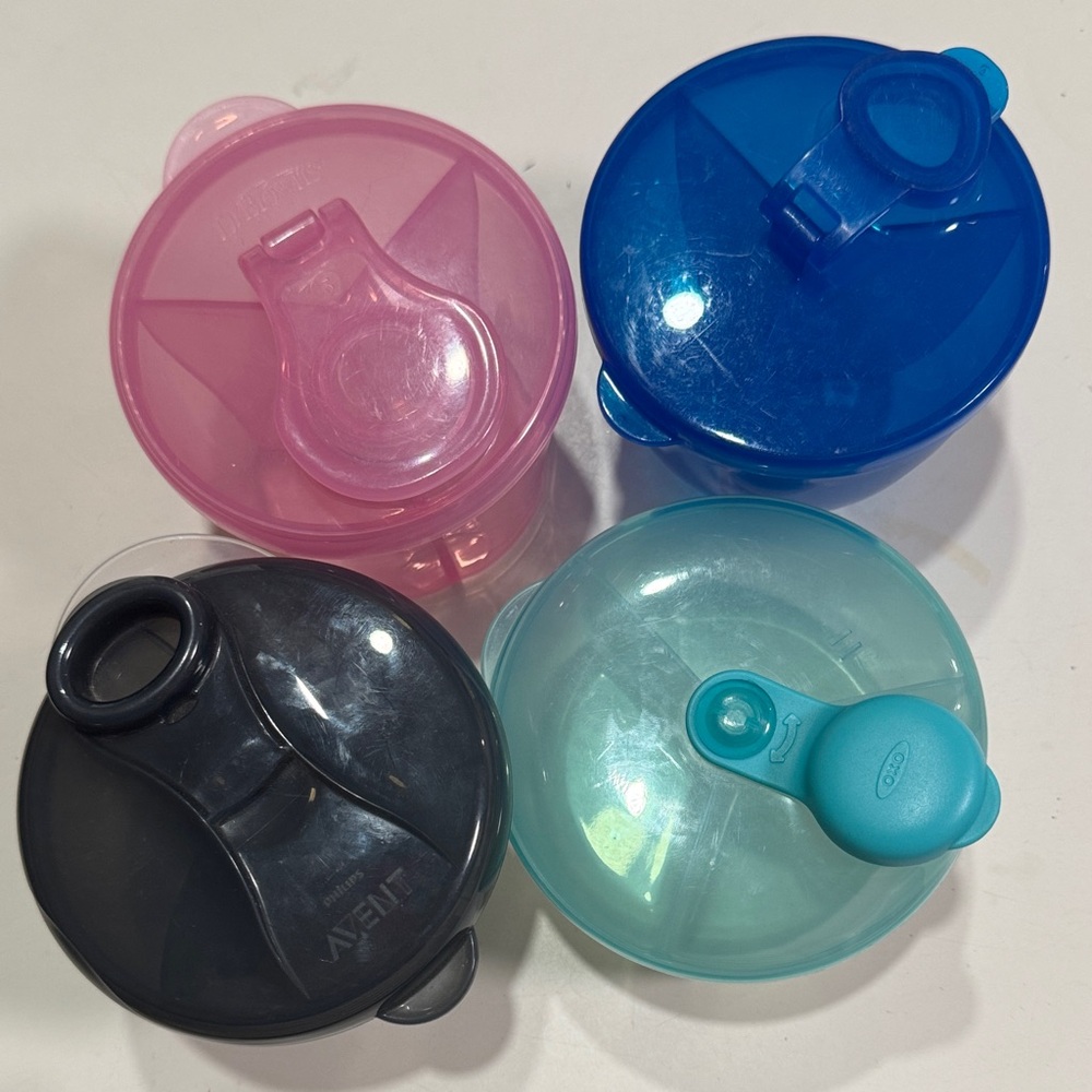 Formula dispensers (4)